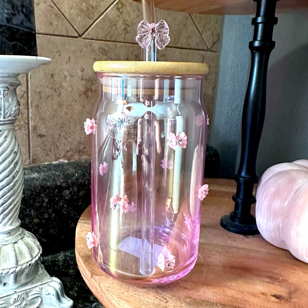 Viral Pink Bow Glass Tumbler with Straw